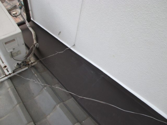 播磨町のガルバ製板金で雨漏り修理